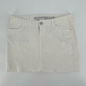 Express White Cut Off Mini Jean Skirt Size 8 Women’s